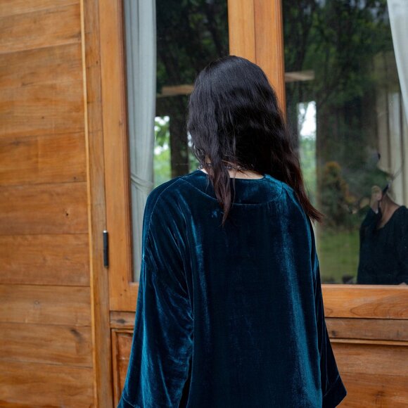 Blue Silk Velvet Jacket M NwoT - Picture 2 of 4